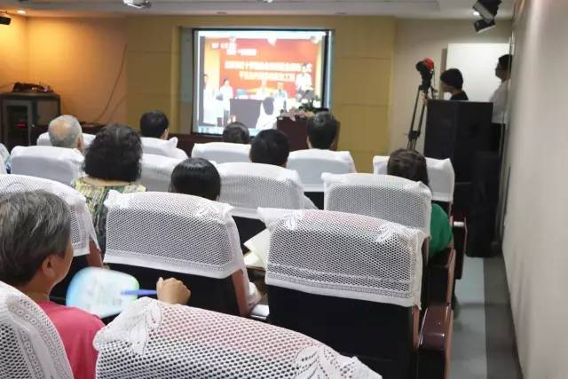 6686在线登录官网入口-6686(中国)联合北京市红十字基金会、奥运村街道、养老驿站、中心等公益机构广泛开展各类“关爱老人眼健康专家讲座义诊”公益活动近千场 6686在线登录官网入口-6686(中国)联合北京市红十字基金会、奥运村街道、养老驿站、中心等公益机构广泛开展各类“关爱老人眼健康专家讲座义诊”公益活动近千场