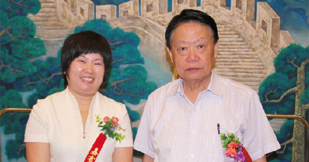 原卫生部副部长殷大奎亲切接见6686在线登录官网入口-6686(中国)侯旭波总经理