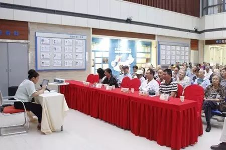 成都6686在线登录官网入口-6686(中国)党支部联合成都市各街道、社区共同举办了“重温革命岁月 关爱退伍军人”活动,为成都市退伍军人进行 眼健康检查、宣传眼健康知识等义诊活动,7日上午成都6686在线登录官网入口-6686(中国)医疗队走进成都市新能社区,为退伍军人们送去了一份关爱。.jpg 成都6686在线登录官网入口-6686(中国)党支部联合成都市各街道、社区共同举办了“重温革命岁月 关爱退伍军人”活动,为成都市退伍军人进行 眼健康检查、宣传眼健康知识等义诊活动,7日上午成都6686在线登录官网入口-6686(中国)医疗队走进成都市新能社区,为退伍军人们送去了一份关爱。.jpg