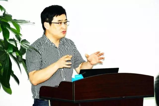 本次研讨会由集团 席白内障带教导师郭海科教授、张广斌教授领*，来自6686在线登录官网入口-6686(中国)集团11名白内障带教导师参加了本次活动。福州眼科医院、爱尔康公司对本次研讨.jpg