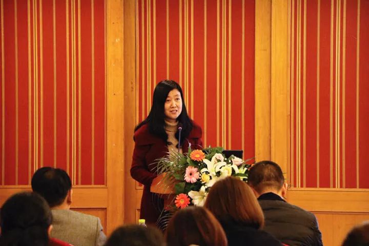 11月17日，宜昌6686在线登录官网入口-6686(中国) 举办了“2017斜视与小儿眼科学术交流会”。本次交流会旨在进一步保护青少儿视力，为宜昌斜视与小儿眼科领域的临床工作者及其他相关人员搭建了相互交流的平台。进一步提升青少儿眼科医疗知识水平和 水平，推动中国青少儿视觉健康，让每个孩子都拥有一双健康明亮的眼睛。6.jpg