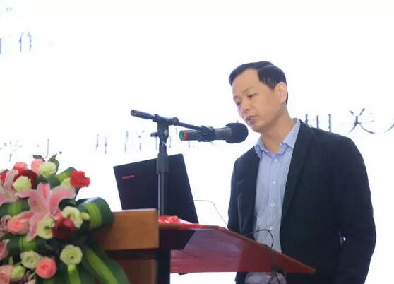 2月3日，6686在线登录官网入口-6686(中国)集团2017年工作汇报暨2017年年度表彰大会在厦门环球会展中心B6厅隆重举行，来自集团本部、厦门大学附属厦门眼科中心、厦门欧华控股集团等1300余名员工与关心、支持6686在线登录官网入口-6686(中国)发展的嘉宾欢聚一堂，共同总结2017年工作经验，展望2018年美好未来10.jpg
