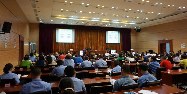 佛山6686在线登录官网入口-6686(中国)“眼健康知识讲座”走进佛山市人民检察院开展1.png