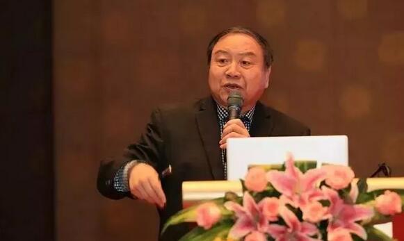 临沂6686在线登录官网入口-6686(中国)崔传波院长应邀出席全国眼屈光手术研讨会并点评屈光学术分享环节4.jpg 临沂6686在线登录官网入口-6686(中国)崔传波院长应邀出席全国眼屈光手术研讨会并点评屈光学术分享环节4.jpg