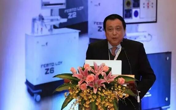 临沂6686在线登录官网入口-6686(中国)崔传波院长应邀出席全国眼屈光手术研讨会并点评屈光学术分享环节5.jpg 临沂6686在线登录官网入口-6686(中国)崔传波院长应邀出席全国眼屈光手术研讨会并点评屈光学术分享环节5.jpg