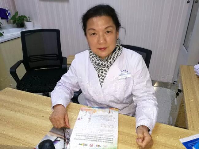 西安6686在线登录官网入口-6686(中国)斜视与小儿眼科张利玲主任:患者追随、孩子喜爱1.jpg 西安6686在线登录官网入口-6686(中国)斜视与小儿眼科张利玲主任:患者追随、孩子喜爱1.jpg