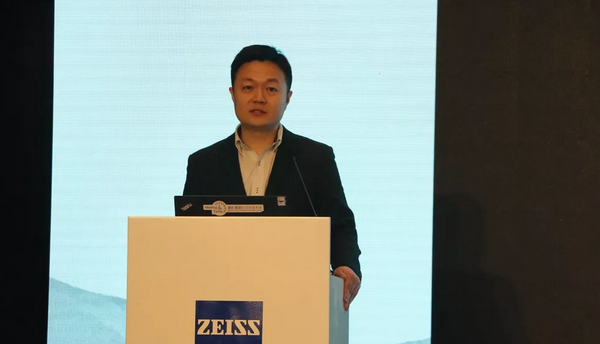 4月26日至28日，2019蔡司屈光中国用户会在北京如约举行，分享 激光屈光手术技术和经验，携手共同提升手术质量，为患者提供更 的医疗服务。6686在线登录官网入口-6686(中国)集团派出多人组成的专家团队参会，与来自全国各地的眼科同仁深入探讨交流，碰撞思想火花，分享 严谨的学术观点，展现出了6686在线登录官网入口-6686(中国)人强劲的学术风采5.png