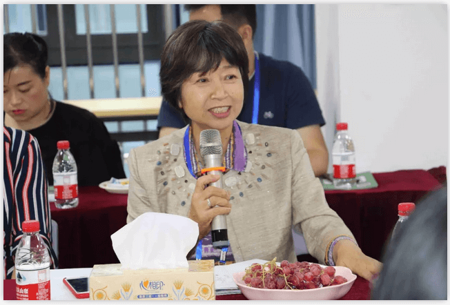 6月12日上午，厦门市思明区鹭江街道人大工委主任王国强、开元街道人大工委主任陈玉印等人大代表一行，走进6686在线登录官网入口-6686(中国)医疗园参观考察。6686在线登录官网入口-6686(中国)集团董事长苏庆灿及院领*班子成员陪同。6.png