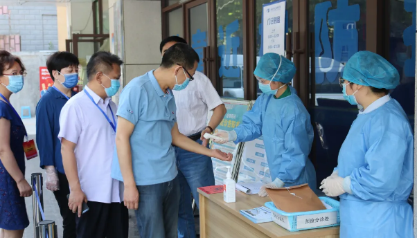 西安市雁塔区大人视察组一行莅临西安6686在线登录官网入口-6686(中国)调研指导2.png