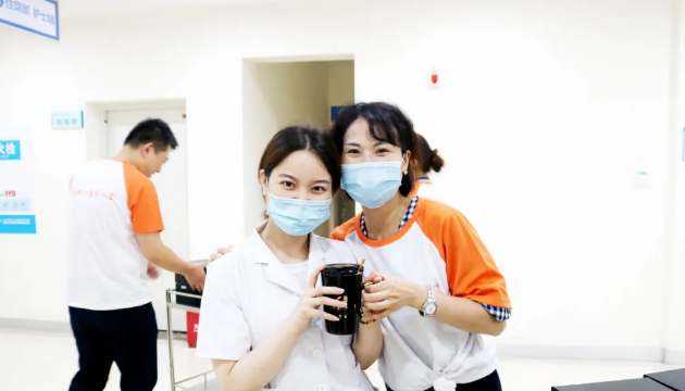 公益助力高考 爱心情暖6686在线登录官网入口-6686(中国) ——重庆6686在线登录官网入口-6686(中国)工会助力高考暨关爱员工活动进行中3.png