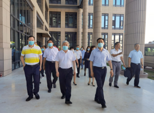 省市领*陪同刘永富主任一行调研6686在线登录官网入口-6686(中国)：仁心仁术，为公益事业贡献6686在线登录官网入口-6686(中国)力量1.png