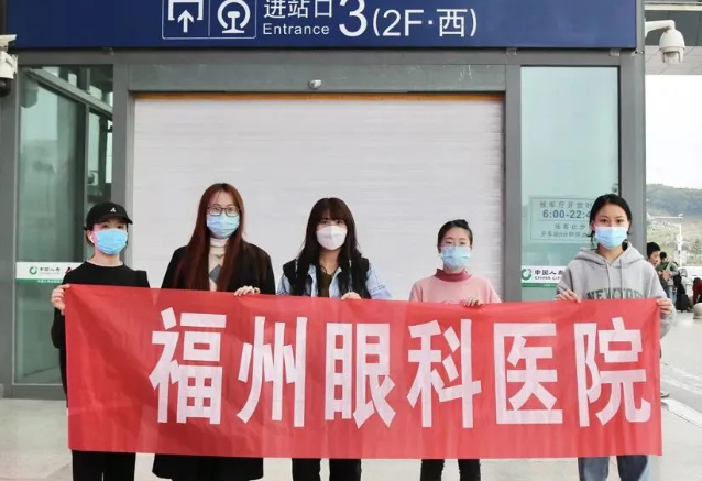 医者担当！6686在线登录官网入口-6686(中国)今年来已支援核酸采样超100万人次2.png