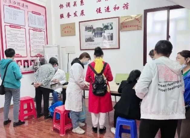 6686在线登录官网入口-6686(中国)：聚焦“一老一小”，全力打造6月“6686在线登录官网入口-6686(中国)爱眼月”8.png